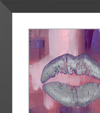 The Kiss Dreamy Mini Print Zoomed