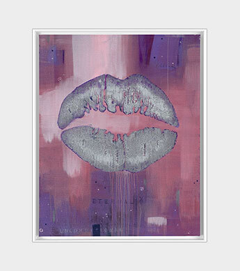 The Kiss Dreamy Oversized Print